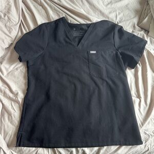 FIGS Women’s Black Catarina Scrub Top